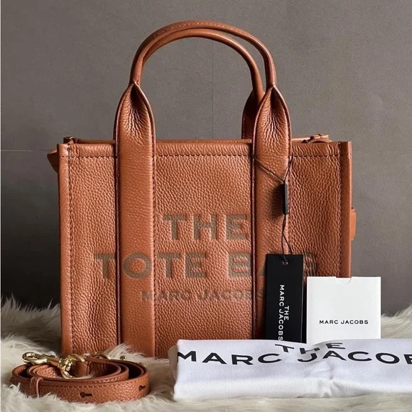 💰SOLD - H009L01SP21 - Marc Jacobs The Leather Small Tote Bag - Picture 14 of 16